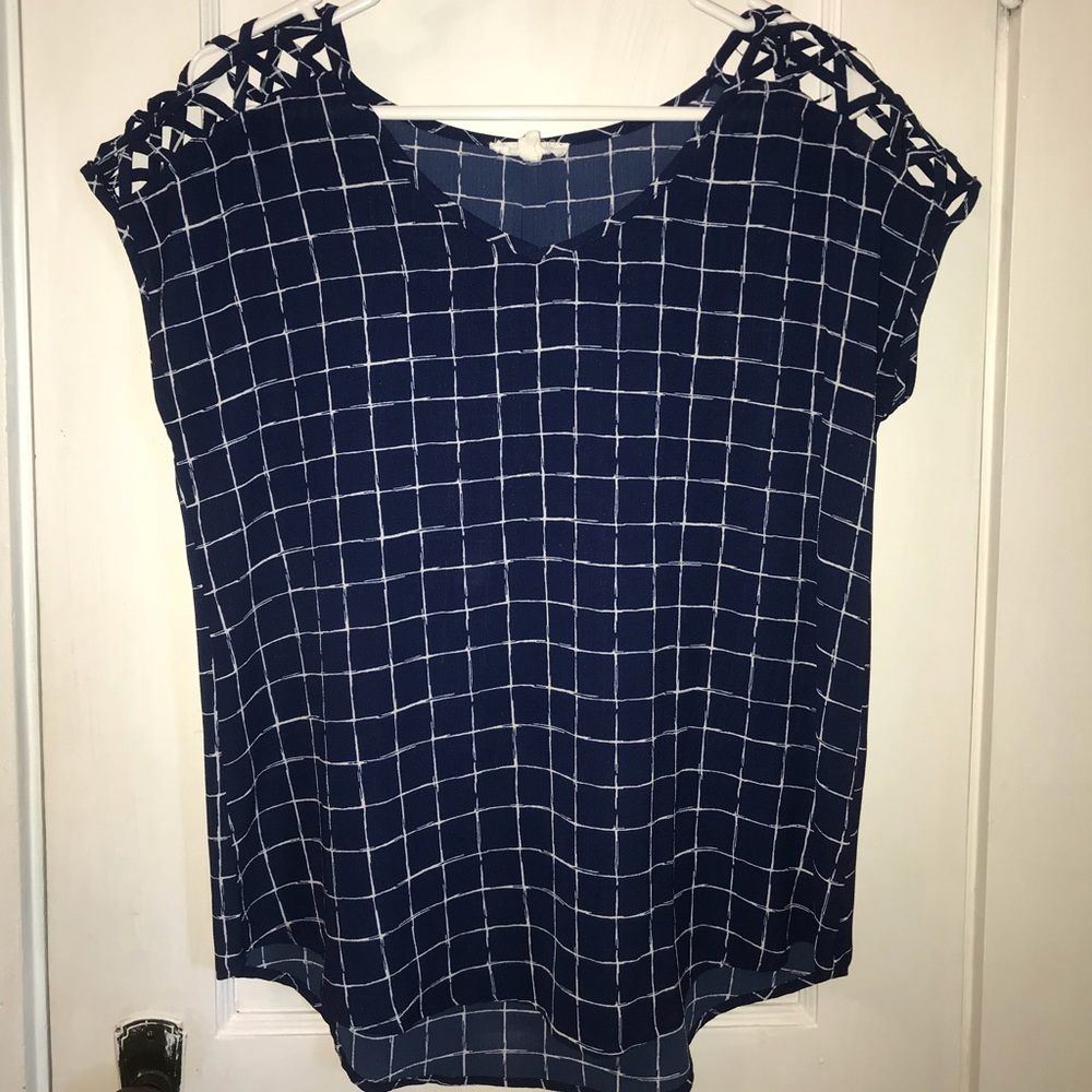 Blue and white top